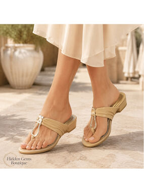 Women's Söfft Thong Slide Sandals in Beige and Gold was